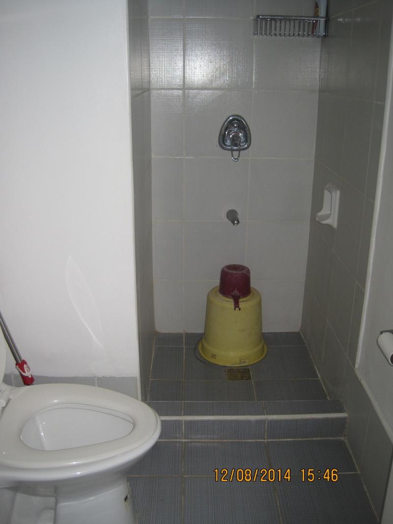 http://bahay.ph/phpThumb/phpThumb.php?src=../pic_listings/8590178006.jpg&w=800