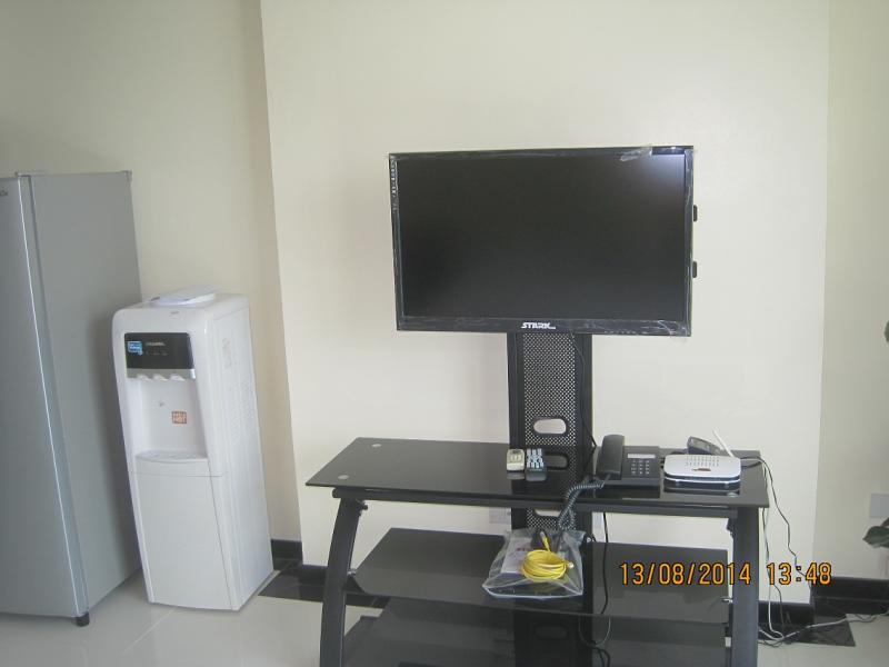 http://bahay.ph/phpThumb/phpThumb.php?src=../pic_listings/8590178025.jpg&w=800