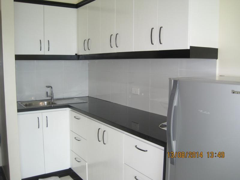 http://bahay.ph/phpThumb/phpThumb.php?src=../pic_listings/8590178027.jpg&w=800