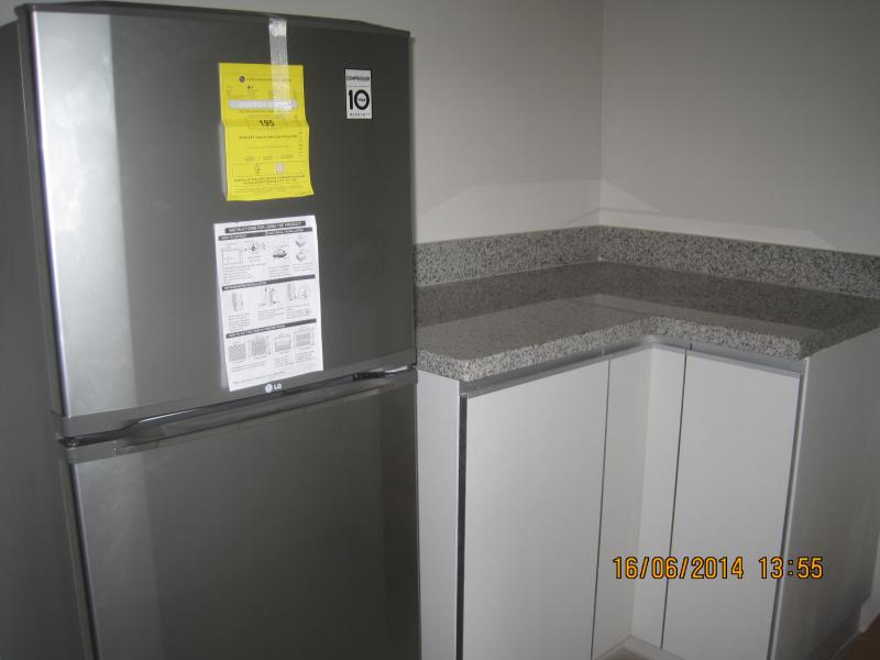http://bahay.ph/phpThumb/phpThumb.php?src=../pic_listings/8590175782.jpg&w=800