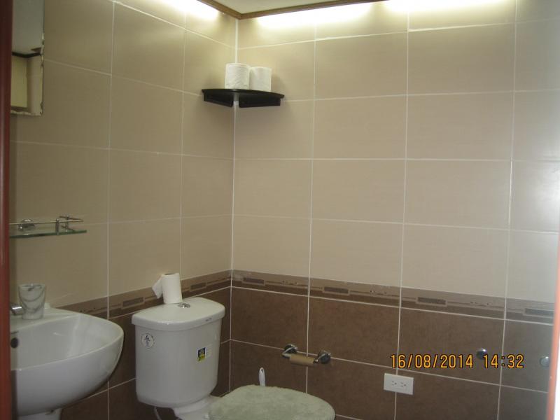 http://bahay.ph/phpThumb/phpThumb.php?src=../pic_listings/8590178121.jpg&w=800