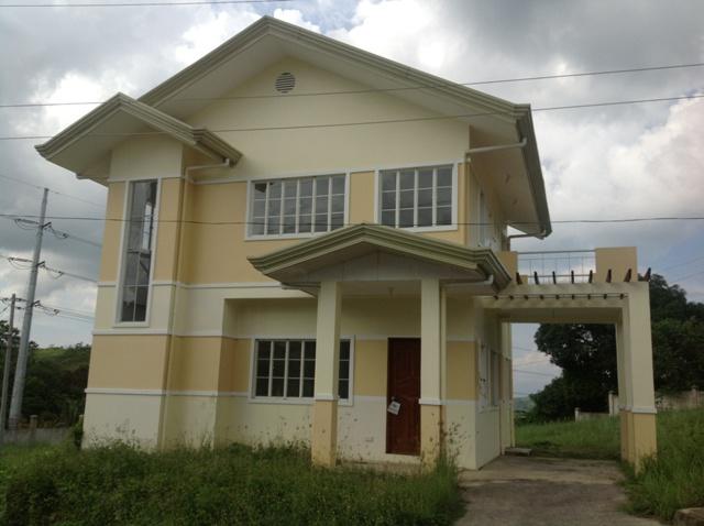 http://bahay.ph/phpThumb/phpThumb.php?src=../pic_listings/8590190287.jpg&w=800