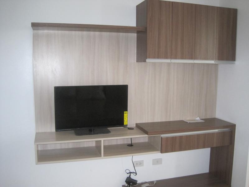 http://bahay.ph/phpThumb/phpThumb.php?src=../pic_listings/8590191628.jpg&w=800