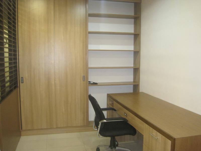http://bahay.ph/phpThumb/phpThumb.php?src=../pic_listings/8590191642.jpg&w=800