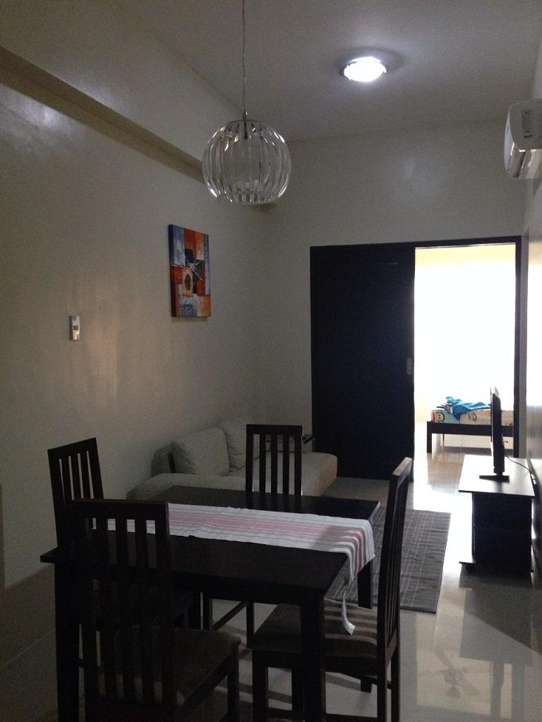 http://bahay.ph/phpThumb/phpThumb.php?src=../pic_listings/8590196400.jpg&w=800