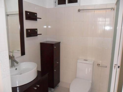 Masters Bedroom Toilet & Bath