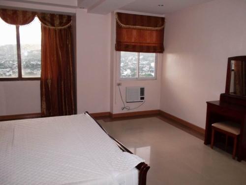 Masters Bedroom