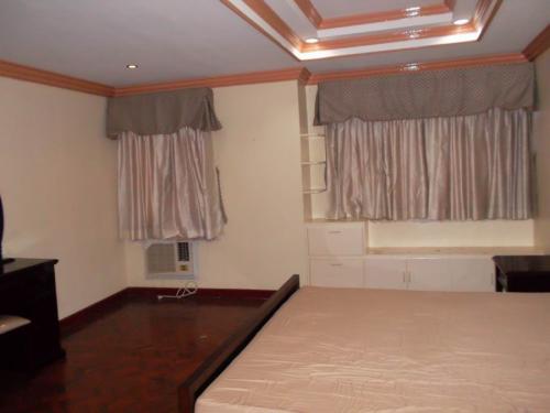 Masters Bedroom