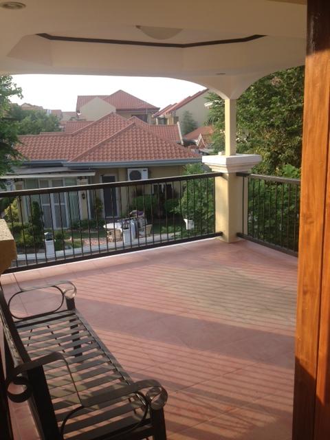 FOR RENT / LEASE: House Cebu > Other areas 33
