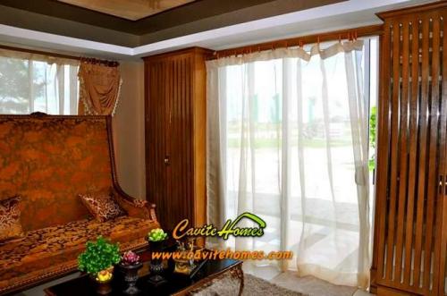 FOR SALE: House Cavite 1
