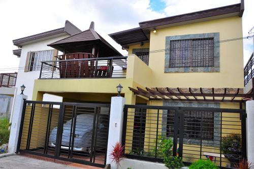 FOR SALE: House Cavite 2