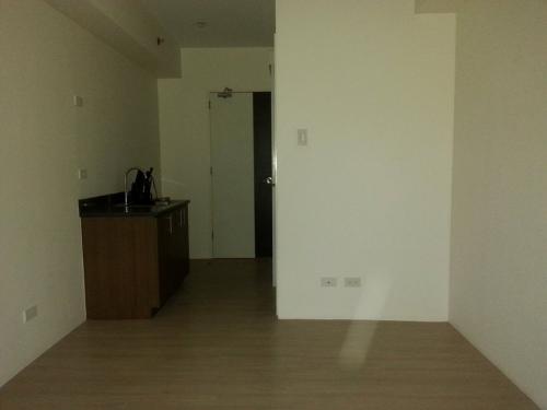 FOR RENT / LEASE: Apartment / Condo / Townhouse Manila Metropolitan Area > Pasay 3