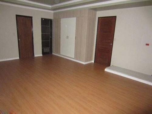 FOR SALE: House Manila Metropolitan Area > Pasig 3