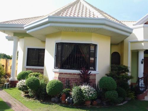 FOR SALE: House Bohol 1