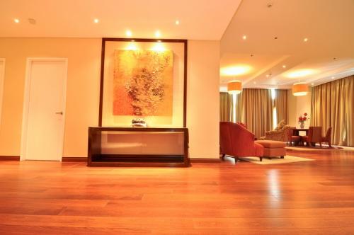 shangrila place st francis penthouse luxury ortigas cbd philippines 09235564517 rico navarro
