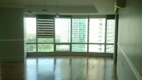 FOR SALE: Apartment / Condo / Townhouse Manila Metropolitan Area 3