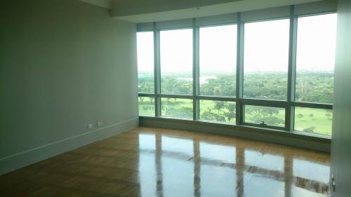 FOR SALE: Apartment / Condo / Townhouse Manila Metropolitan Area 4