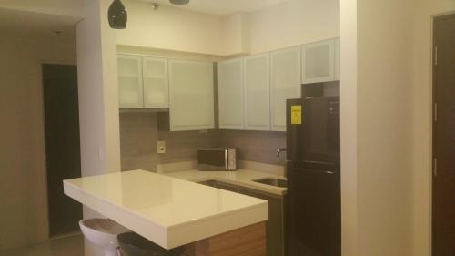 FOR RENT / LEASE: Apartment / Condo / Townhouse Manila Metropolitan Area