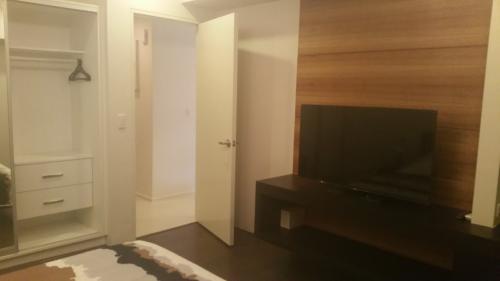 FOR RENT / LEASE: Apartment / Condo / Townhouse Manila Metropolitan Area 2