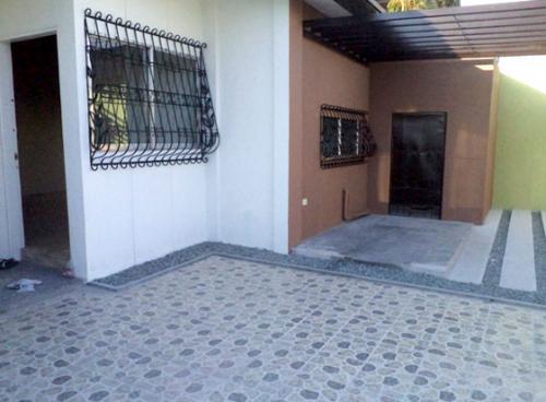 FOR SALE: Apartment / Condo / Townhouse Manila Metropolitan Area > Paranaque 7