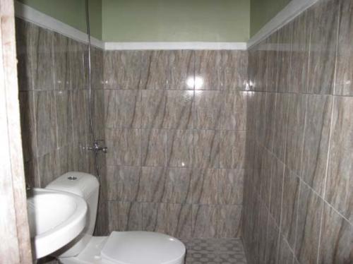 FOR SALE: House Manila Metropolitan Area 3