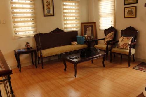 FOR SALE: House Manila Metropolitan Area 10
