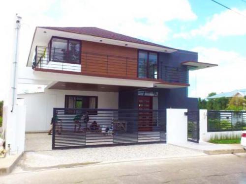 FOR SALE: House Manila Metropolitan Area > Quezon 3
