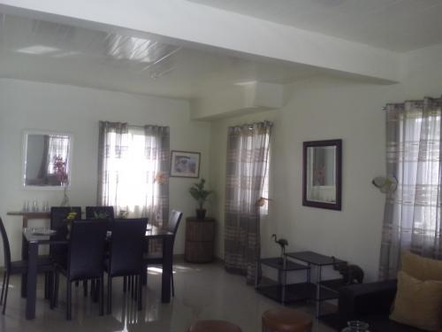 FOR SALE: House Pampanga > San Fernando 7