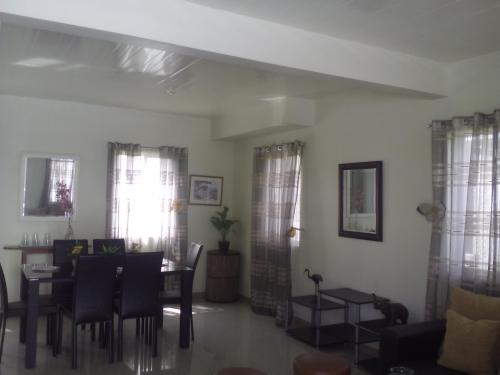 FOR SALE: House Pampanga > San Fernando 8