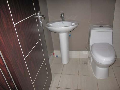 FOR SALE: House Manila Metropolitan Area > Quezon 9