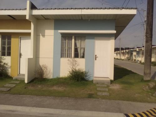 FOR SALE: House Pampanga 2