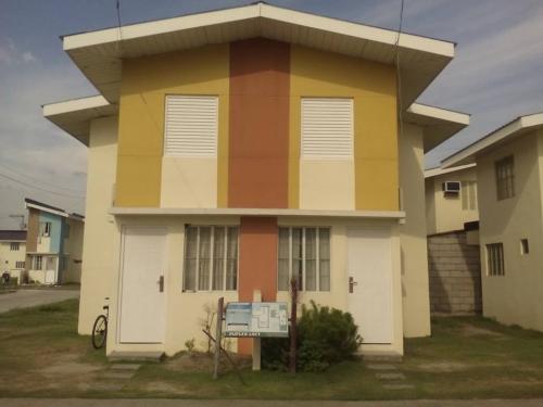 FOR SALE: House Pampanga