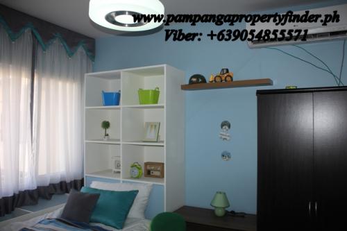 FOR SALE: House Pampanga 7