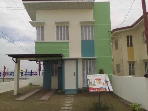 FOR SALE: House Pampanga