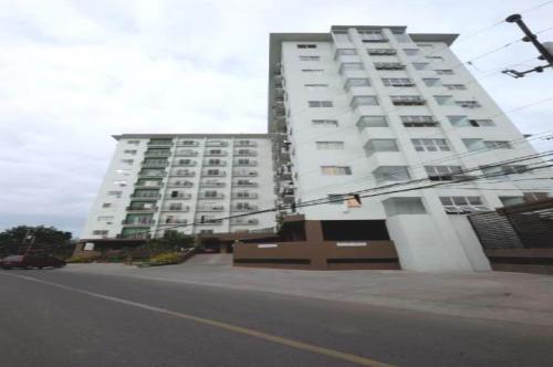 RENT TO OWN: Apartment / Condo / Townhouse Cebu > Cebu City 1