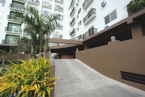 RENT TO OWN: Apartment / Condo / Townhouse Cebu > Cebu City 5