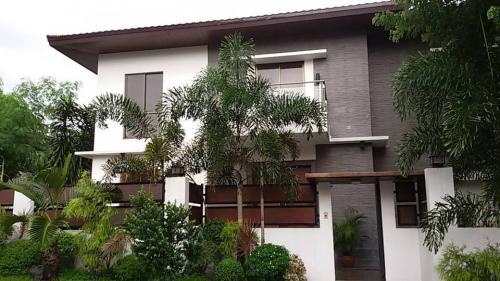 FOR SALE: Apartment / Condo / Townhouse Manila Metropolitan Area > Quezon
