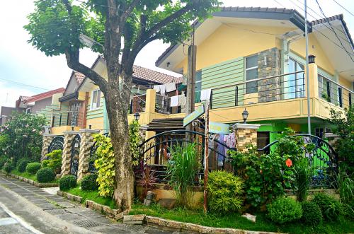 FOR SALE: House Rizal > Antipolo