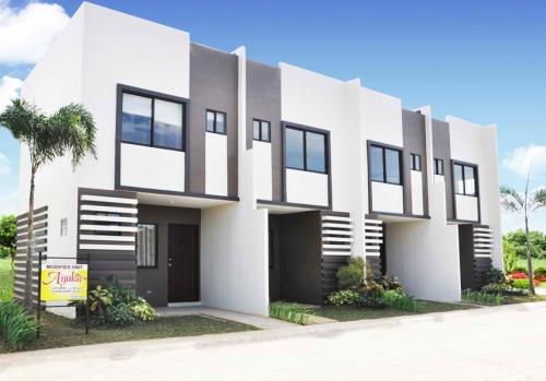FOR SALE: Apartment / Condo / Townhouse Laguna > Sta Rosa 1