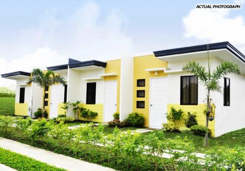 FOR SALE: Apartment / Condo / Townhouse Laguna > Calamba