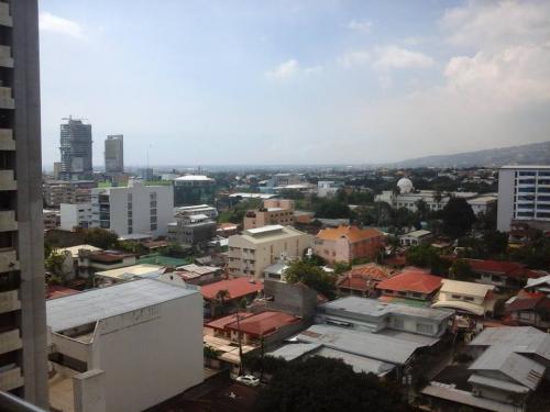 FOR SALE: Apartment / Condo / Townhouse Cebu 1