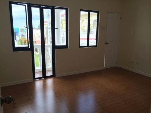 FOR SALE: Apartment / Condo / Townhouse Cebu 6