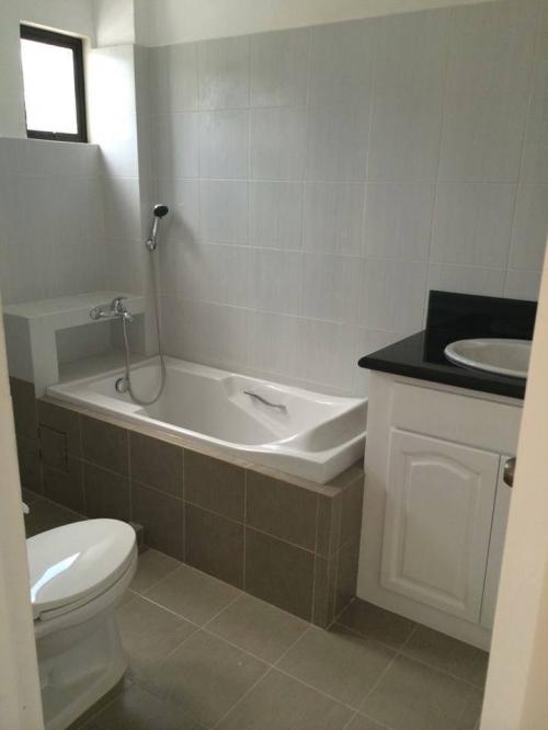 FOR SALE: Apartment / Condo / Townhouse Cebu 9
