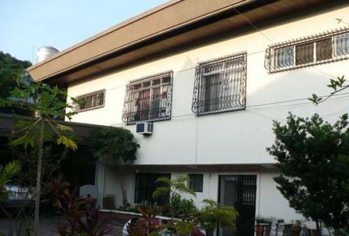 FOR SALE: House Manila Metropolitan Area > Paranaque 2