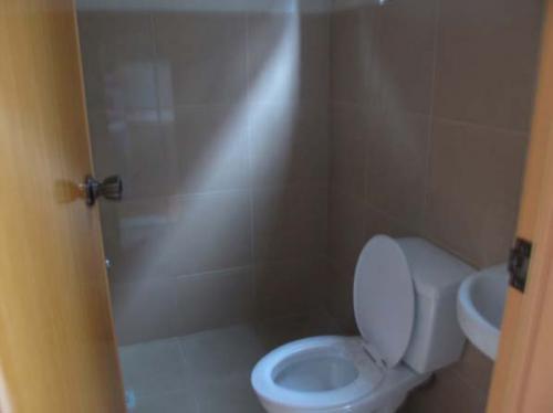 FOR SALE: House Manila Metropolitan Area > Quezon 5