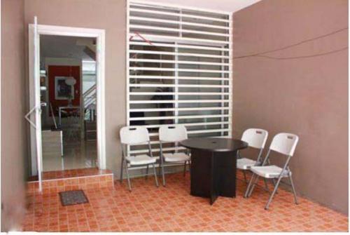 FOR SALE: Apartment / Condo / Townhouse Manila Metropolitan Area > Quezon