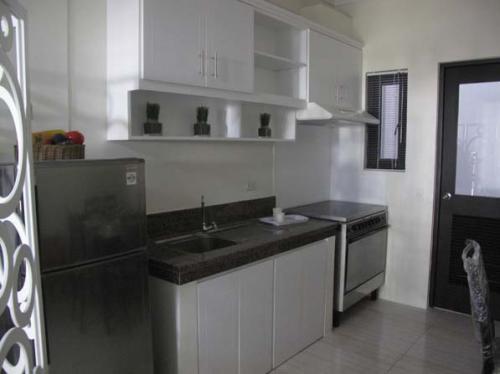 FOR SALE: Apartment / Condo / Townhouse Manila Metropolitan Area > Manila 6