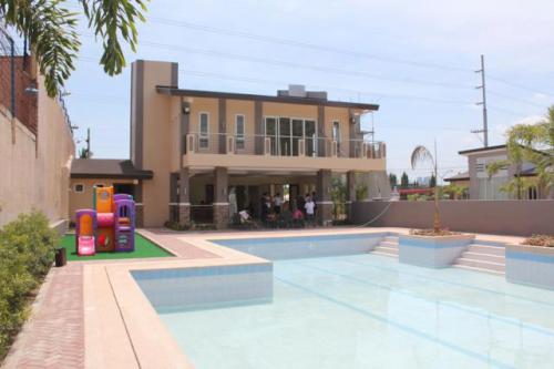 FOR SALE: Apartment / Condo / Townhouse Rizal > Cainta 8