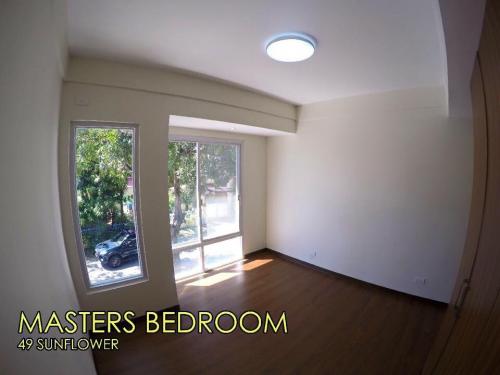 FOR SALE: House Manila Metropolitan Area > Las Pinas 3