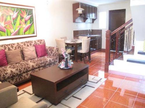 FOR SALE: Apartment / Condo / Townhouse Manila Metropolitan Area > Caloocan 5